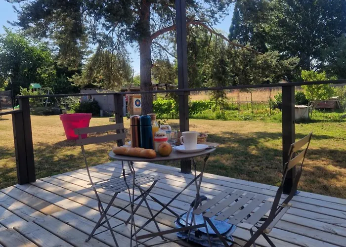 L'ecolodge De Laeti 住宿加早餐酒店